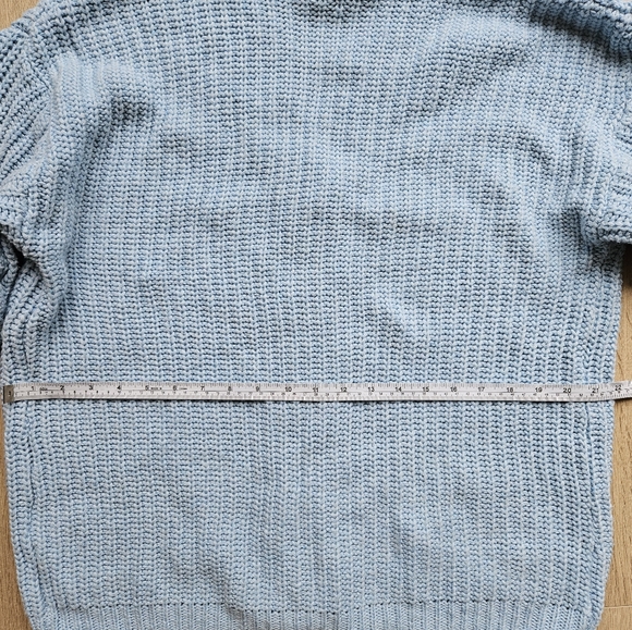 Little Mountain Oversized Knit Cardigan - Picture 4 of 5